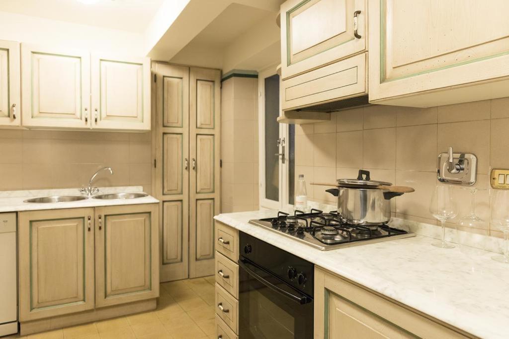 Appartement Mario's Apartament With Ac And Wifi Lucca